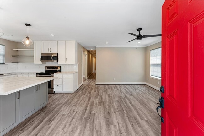 Foto del edificio - 809 E 40th St