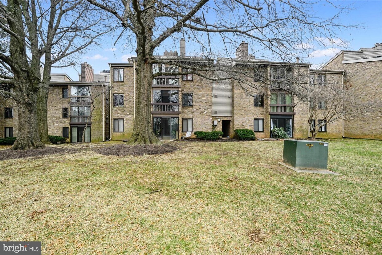 Primary Photo - 10578 Cross Fox Ln