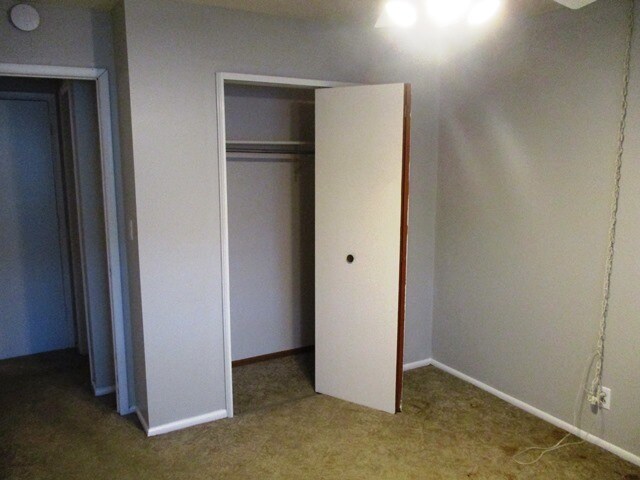 Foto del edificio - 205 E Stewart Pl