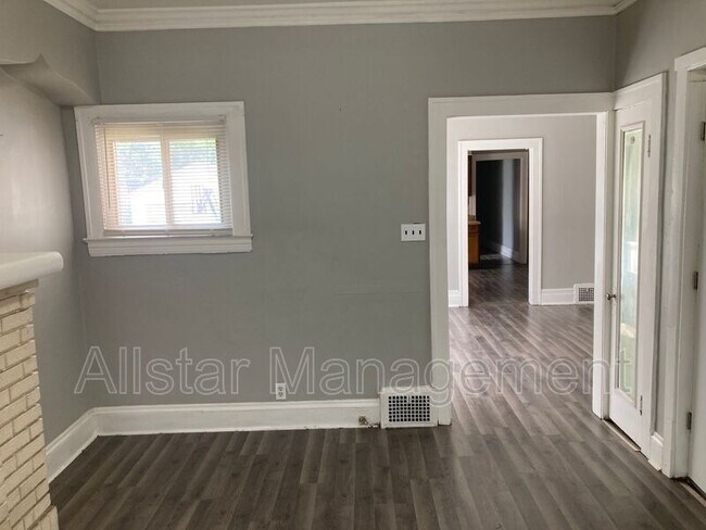 Foto del edificio - 3646 E 149th St