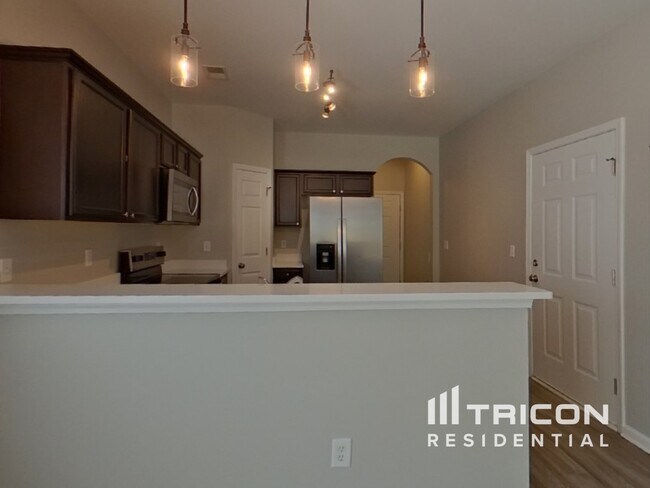 Foto del edificio - 239 Ridge Terrace Ln