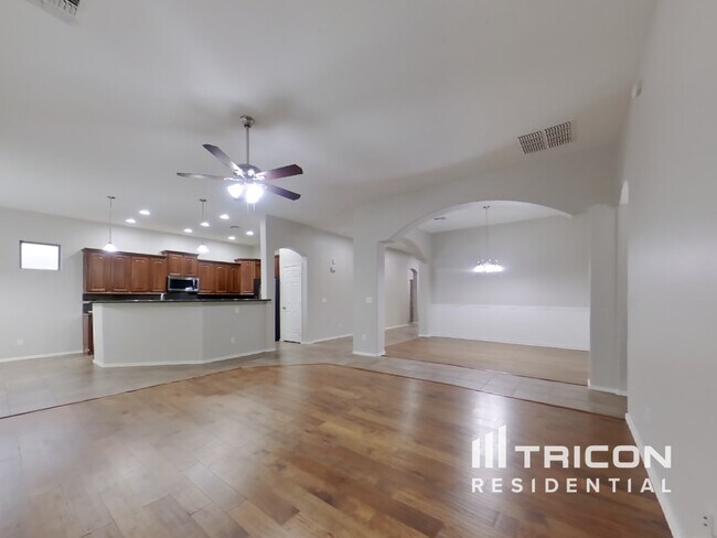 Foto del edificio - 13570 W Port Au Prince Ln