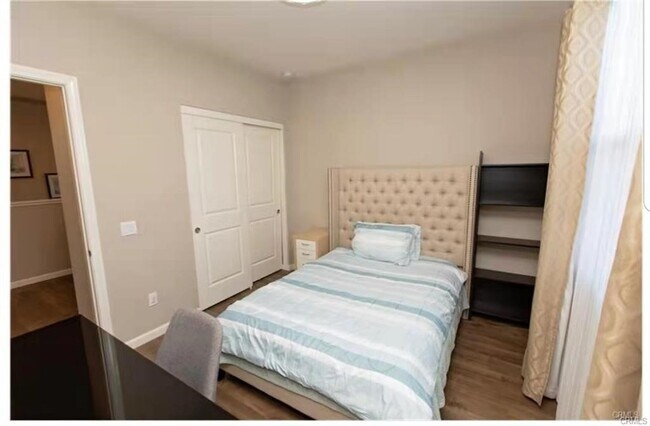 Foto del edificio - 138 Briar Rose