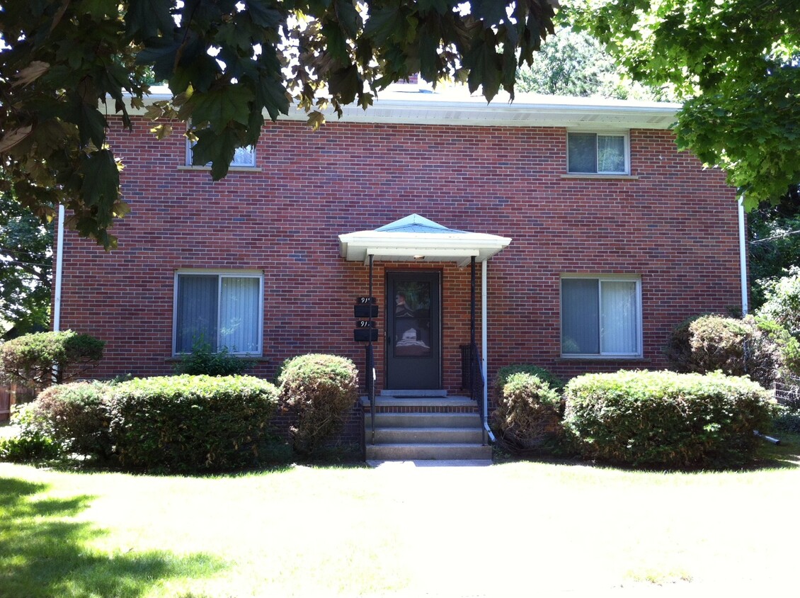 Foto principal - 919 Brooks St