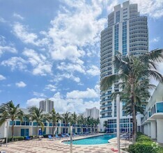 Building Photo - 1945 S Ocean Dr