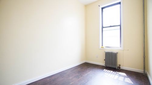 Foto del edificio - 274 Irving Ave