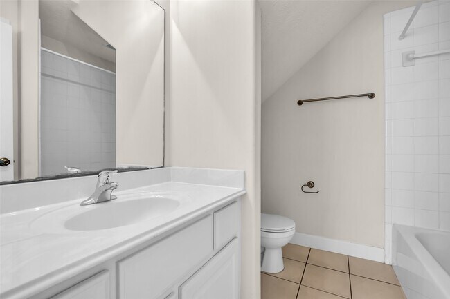 Foto del edificio - 1803 Stacy Crest