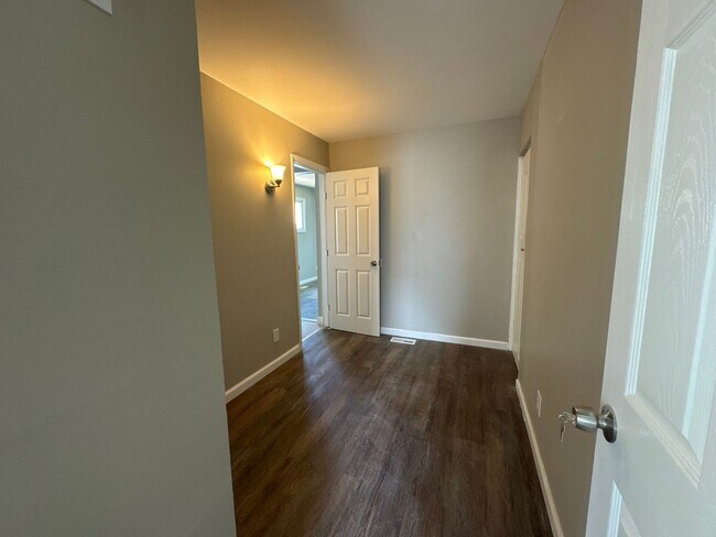 Foto del edificio - 4413 Ashby Rd