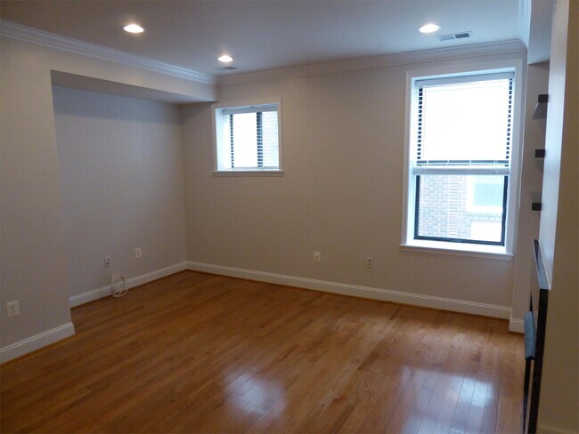 Photo - 1437 Spring Rd NW Townhome