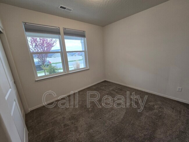 Foto del edificio - 5609 N Calvin Rd