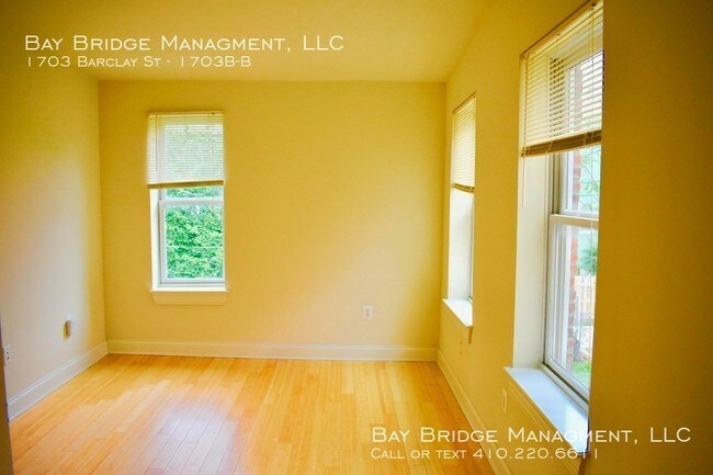 Building Photo - 1703 Barclay St