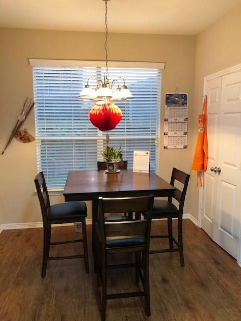 Foto del edificio - 908 Sterling Creek Cir