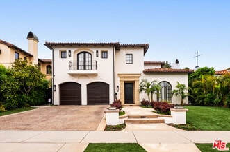 Building Photo - 601 19th St