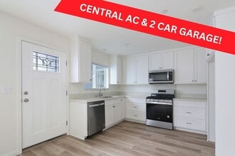 Building Photo - 4358-4360 Ocean View Blvd