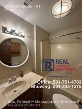 Building Photo - 308 Kleinshore Rd