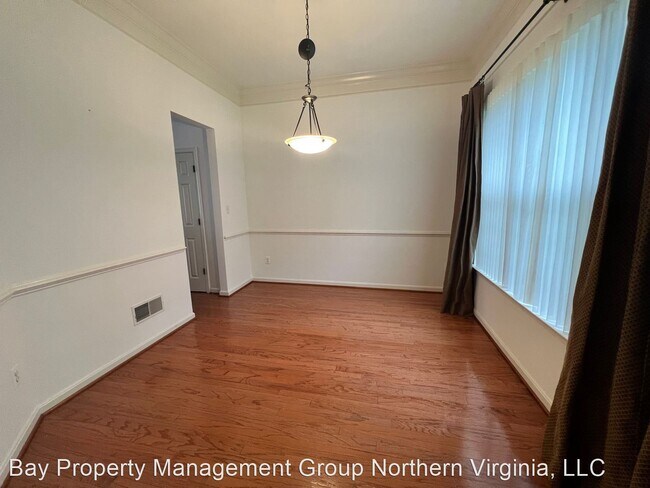 Foto del edificio - 3 br, 2.5 bath House - 42755 Stadler Ln