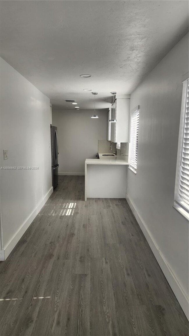 Foto del edificio - 8701 SW 36th St