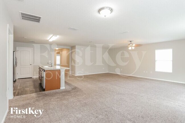 Foto del edificio - 12418 Glimmer Wy