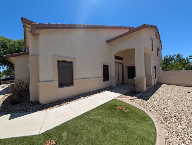 Building Photo - 4 Bedroom Home in the Kerby Estates Commun...