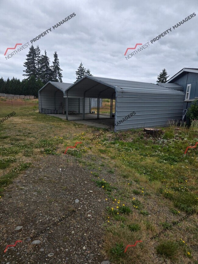 Building Photo - STATUS: *PENDING APPLICATION* | R332 | $2095 + $100 FLAT RATE W/S