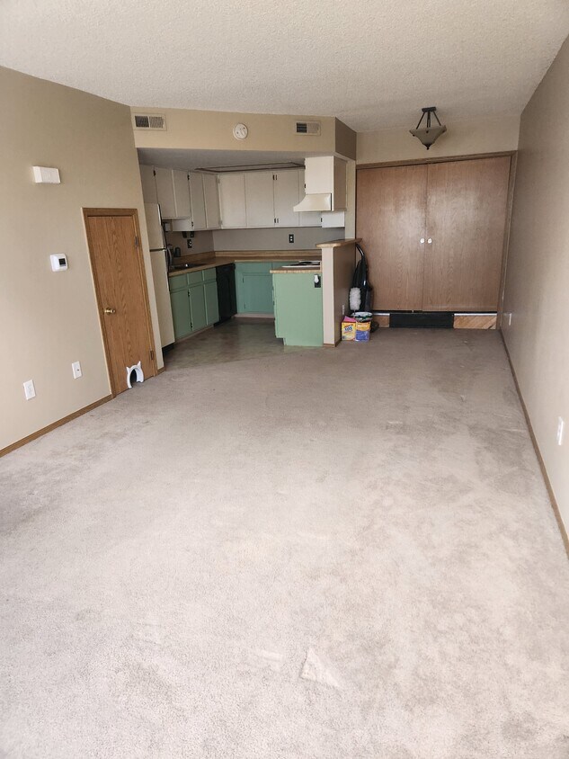 Primary Photo - 12480 W Nevada Pl