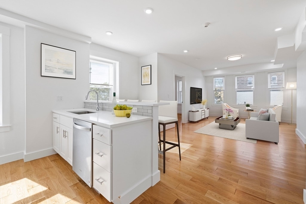 Foto principal - 406 Columbia St