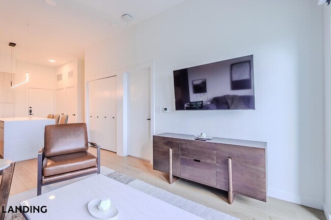 Foto del edificio - 2623 Keene St