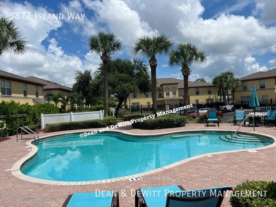 Photo - 3877 Island Way-