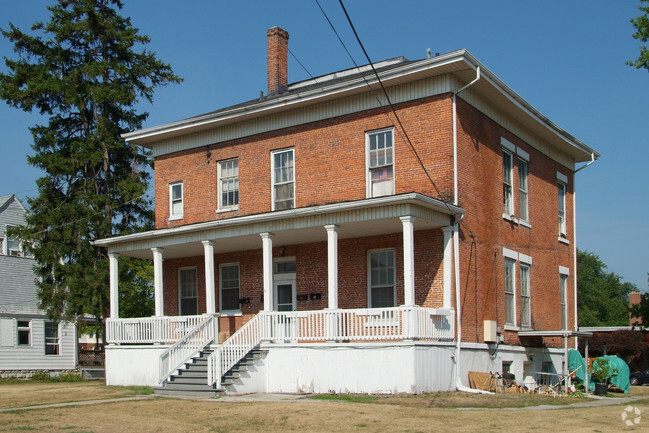 Building Photo - 601 S Monroe St