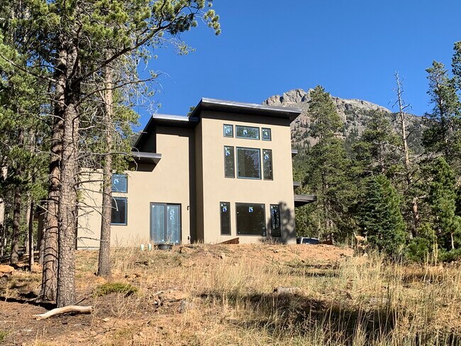 Foto del edificio - 75 Aspen Meadow Ln