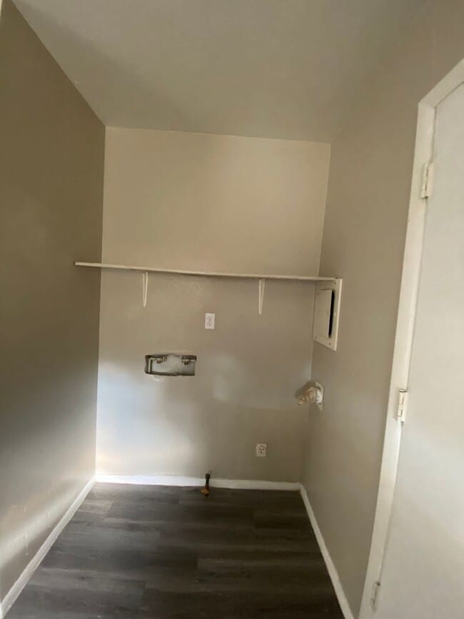 Foto del edificio - Yambor150