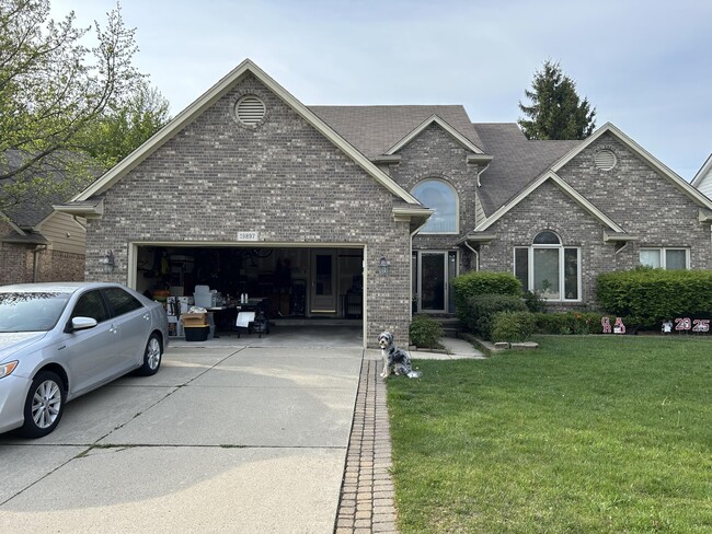 Building Photo - 19897 Mapleton Dr