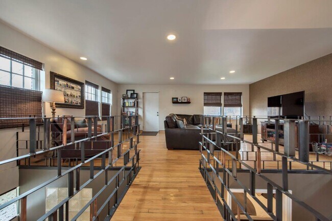 Building Photo - 741 S 500 E