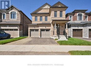 Building Photo - 1555 Severn Dr
