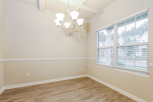 Building Photo - 176 Addy Ln