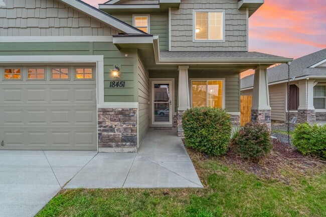 Foto del edificio - 4bd/2.5ba Home Near the Marketplace Nampa ...
