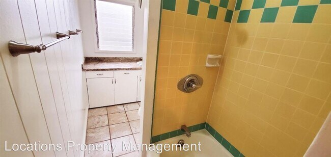 Foto del edificio - 1223 Wilder Ave