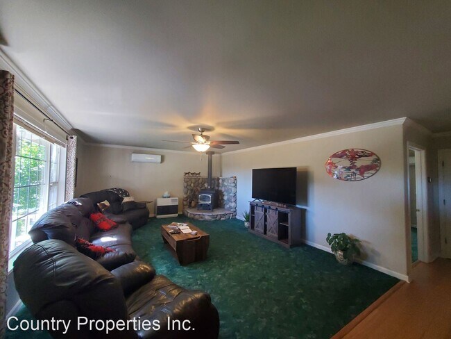 Foto del edificio - 4 br, 2.5 bath House - 14944 Tollhouse Road