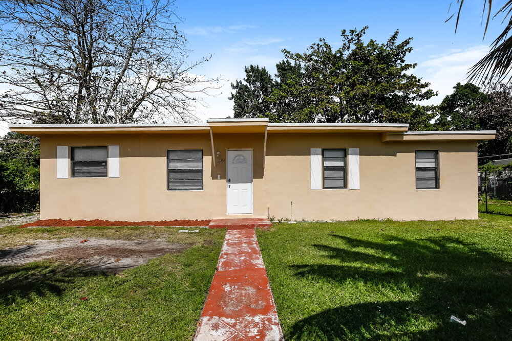 Primary Photo - 10255 SW 172nd St