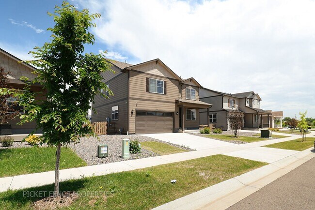 Foto del edificio - Beautiful New Home in West Greeley!