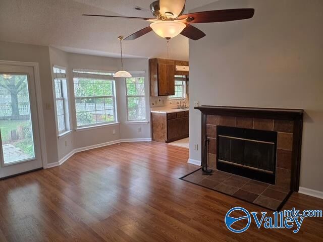 Foto del edificio - 218 Cypress Creek Dr