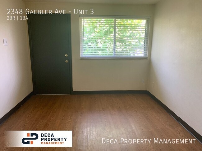 Building Photo - 2 Bedroom Apartment