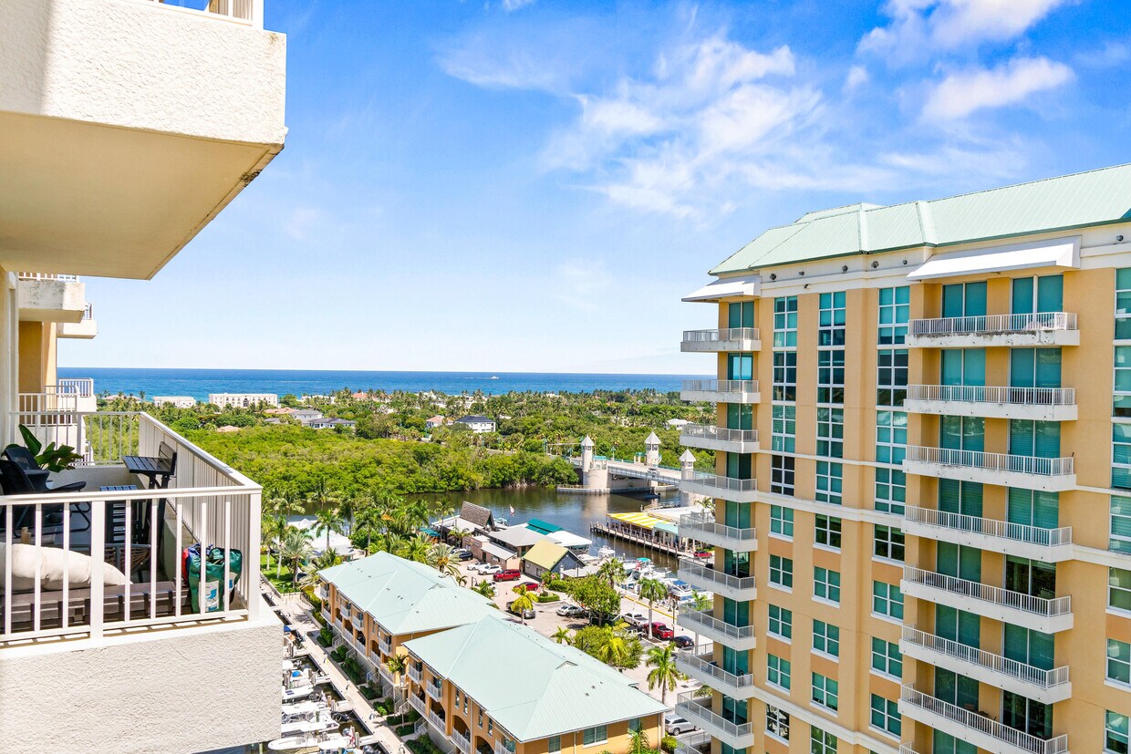 Primary Photo - 700 E Boynton Beach Blvd