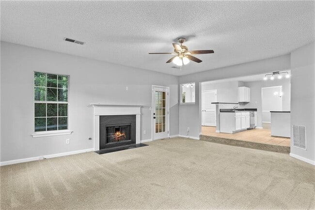 Building Photo - 498 Pecan Wood Cir