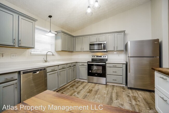 Building Photo - 3 br, 2 bath House - 1137 Nutmeg Drive
