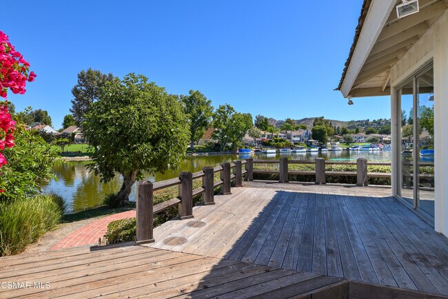 Foto del edificio - 4061 Mariner Cir