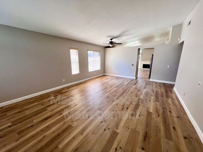 Building Photo - 39879 Osprey Rd