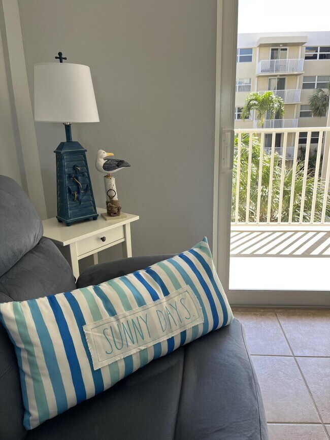 Building Photo - 2929 S Ocean Blvd #3130