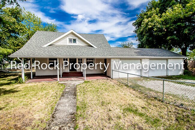 Building Photo - 18307 E Sinto Ave