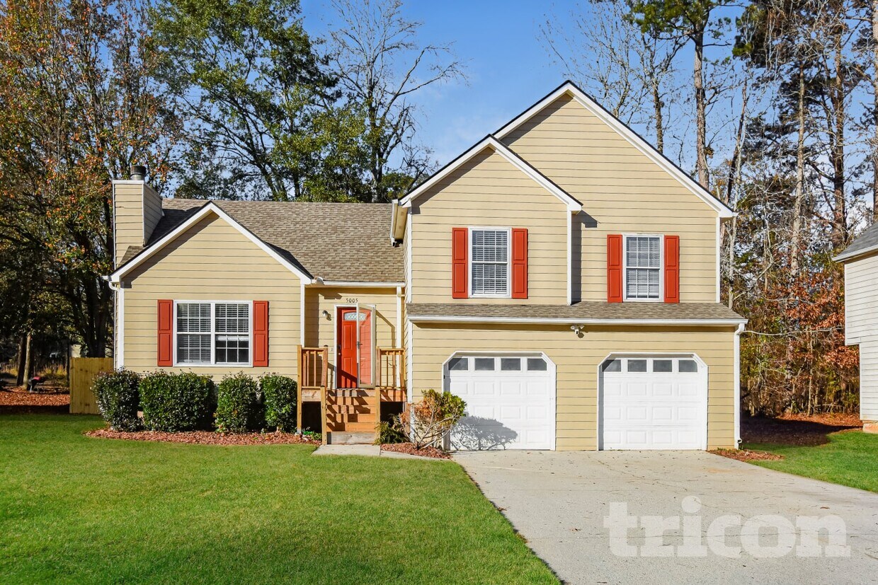 Foto principal - 5005 Hyacinth Ln